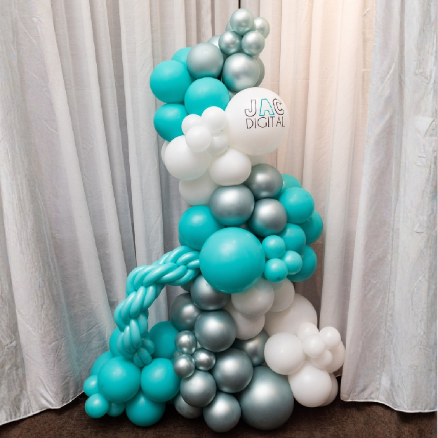 Balloon installation by Balloons by Sydney
