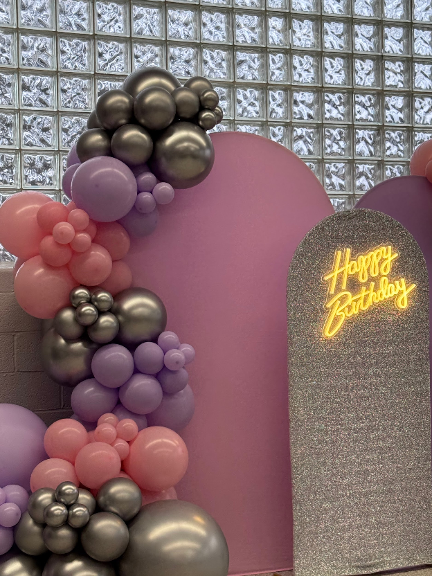 Balloon installation by Balloons by Sydney